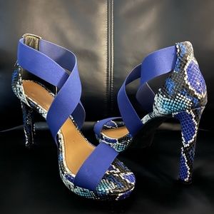 Multi-colored blue snake print heels!